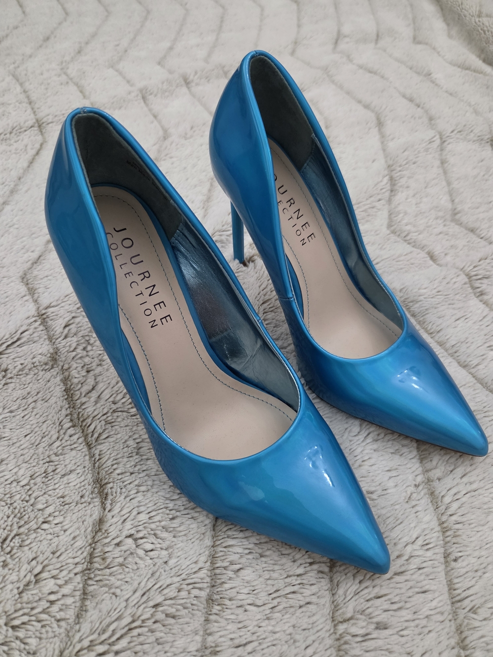 Journee Collection Womens Dabney Tru Comfort Foam Pointed-Toe Stiletto Pumps